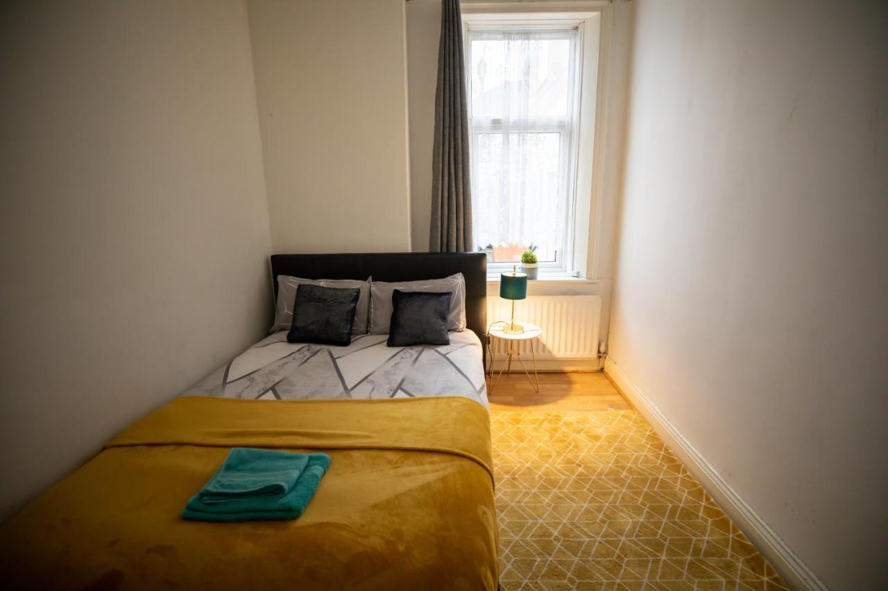 Sigmalife Apartment Нюкасъл ъпон Тайн Екстериор снимка
